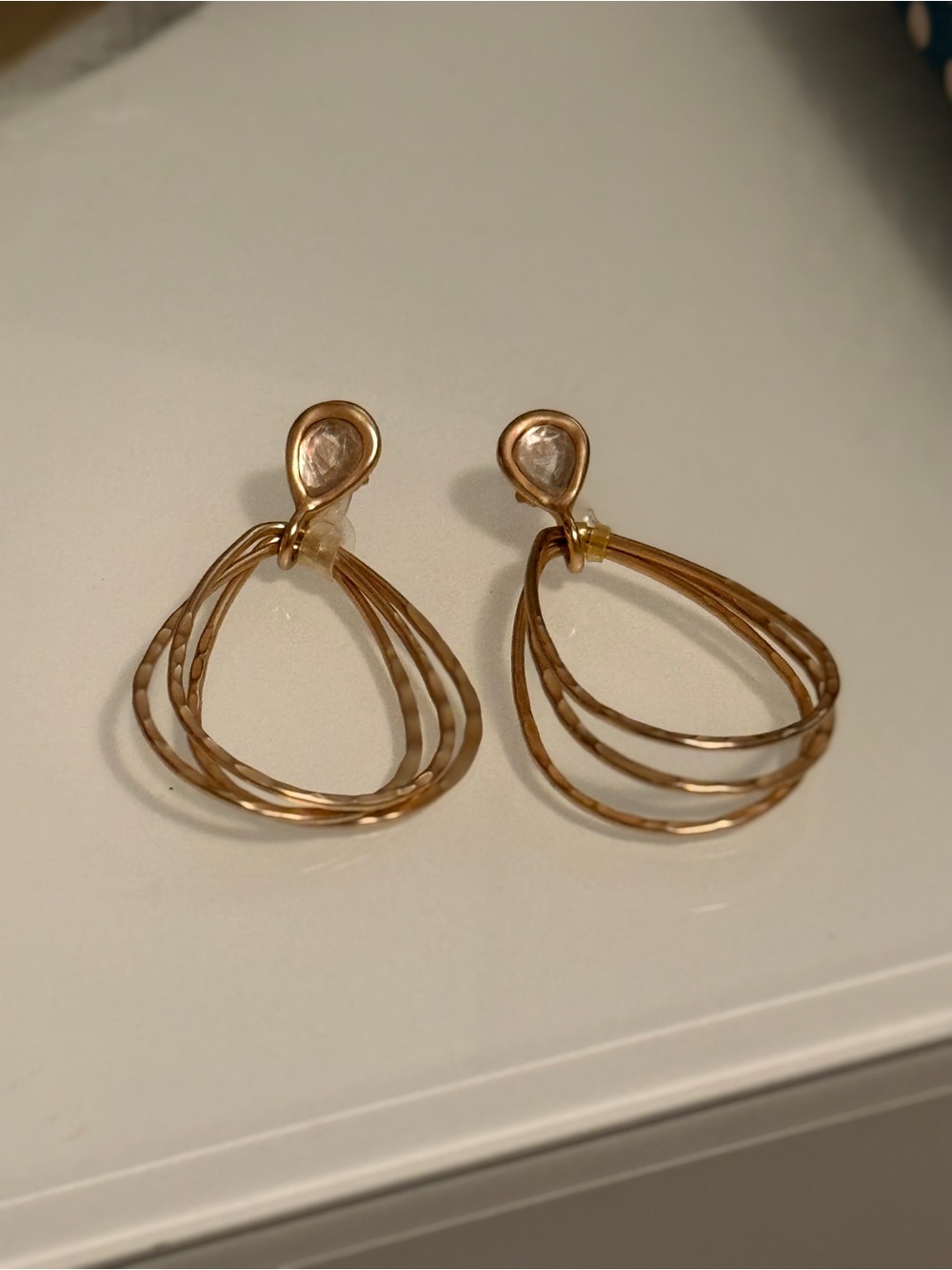 Kendra Scott Triple Layered Teardrop Hoop Earrings Rhinestone Scalloped Backs